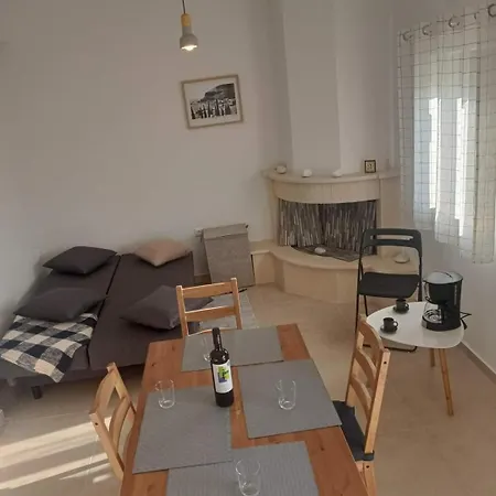 Vina's Stone House * Liménion