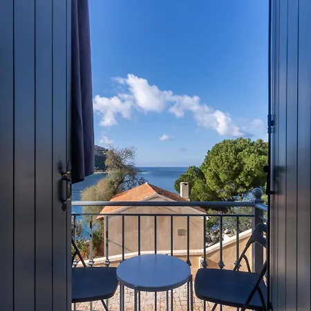 Tatil Evi Vina's Stone House Liménion