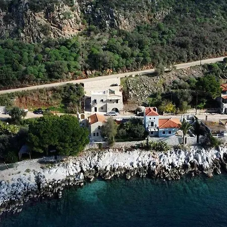 Tatil Evi Vina's Stone House Liménion