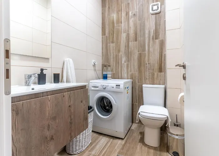 Holiday home Vina's Stone House