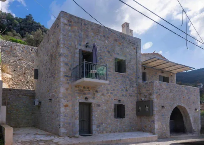 Vakantiehuis Vina's Stone House *